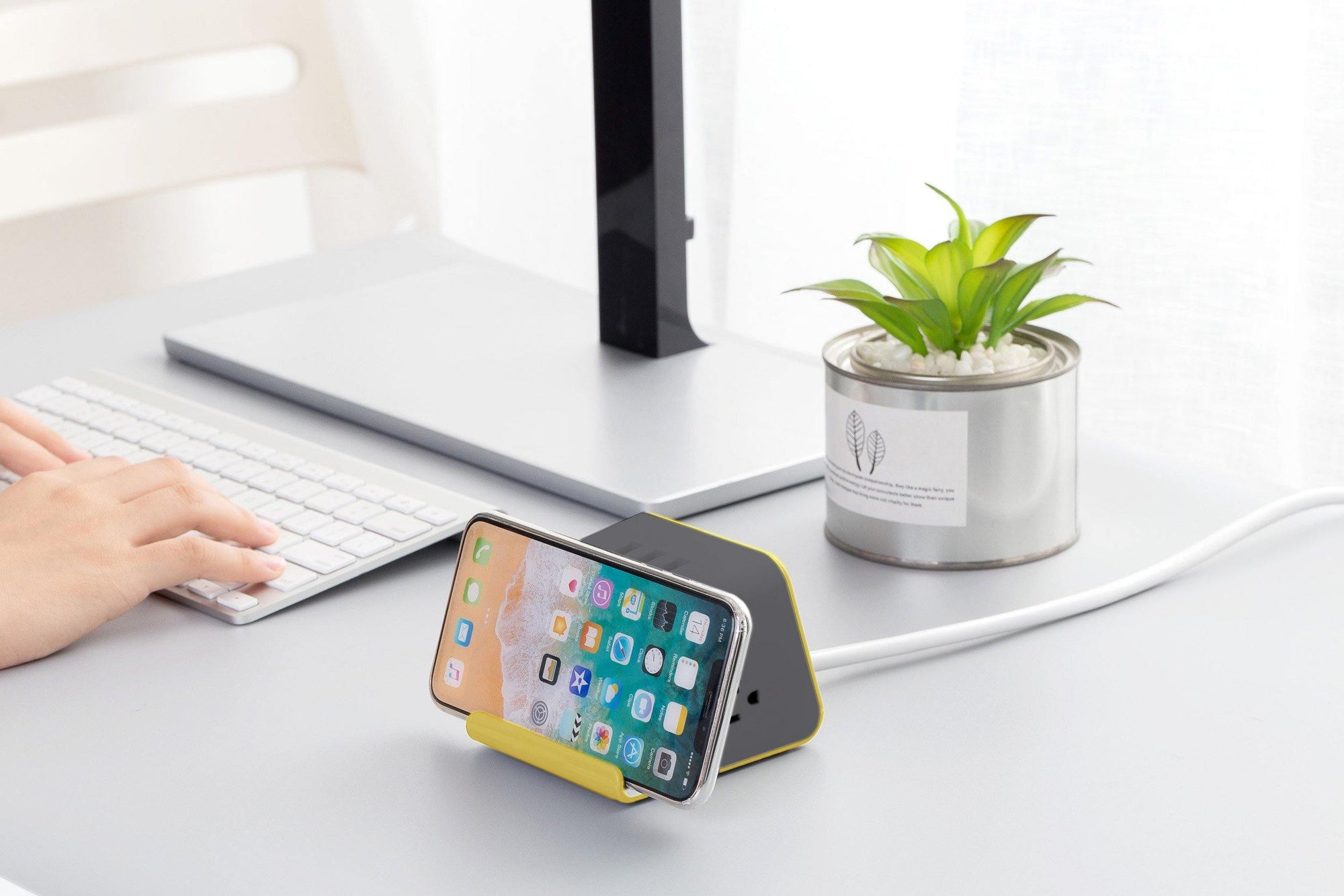 MyDesktop 29W Wireless Charging Stand with 3 USB Ports and 2 Power Outlets - Yellow